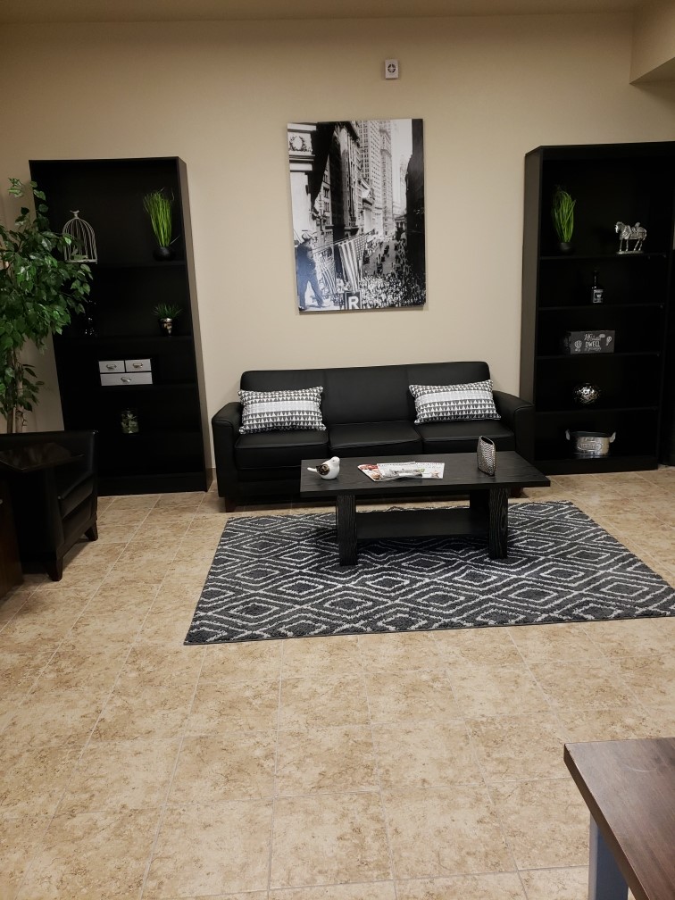 Donna Louise Apartments